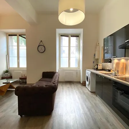 Le Descartes: Cosy In The Centre Apartment Poitiers