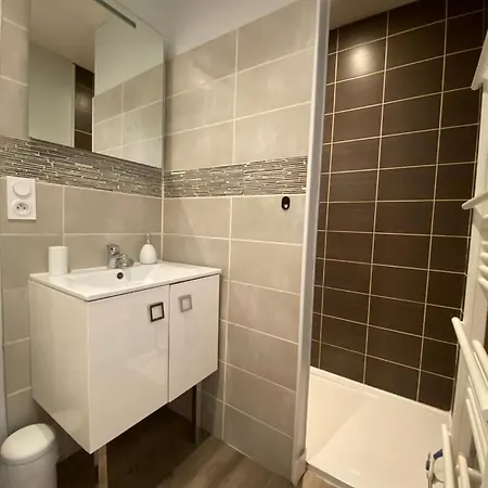 Le Descartes: Cosy In The Centre Apartment *