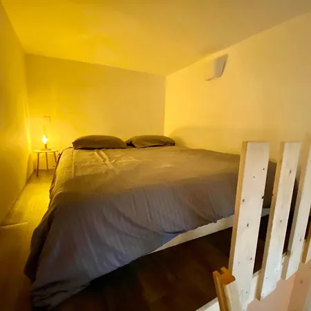 Le Descartes: Cosy In The Centre Apartment Poitiers